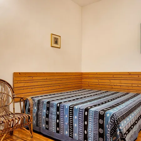 Semesterbostad Patitari *