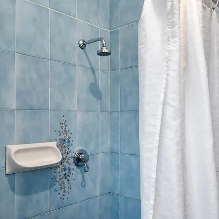 Patitari بيت للعطل