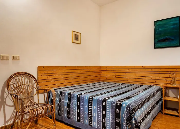 Semesterbostad Patitari *